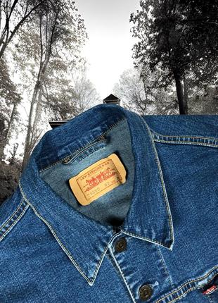 Оригінальна джинсовка levis4 фото