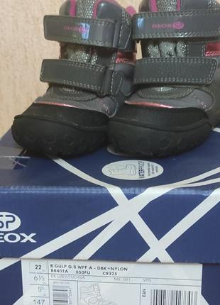 Зимові ботинки для дівчинки 22р geox1 фото