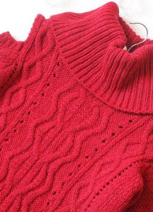 Объемный свитер с узором и открытыми плечами, размер 40(12)4 фото