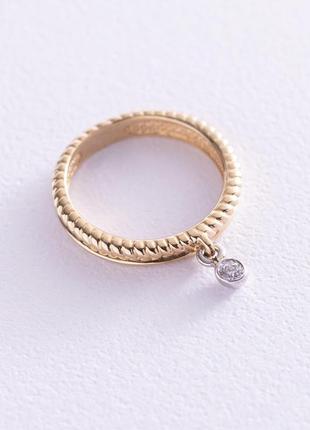 Кільце з фіанітом у жовтому золоті к06638