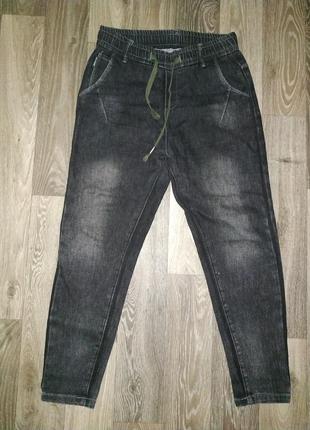 Джинси унісекс! розпродаж!розмір 31.пот 39 см., поб 56 см., довжина 102 см.ціна 700 грн.