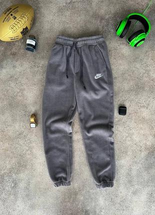 Спортивные штаны мужские базовые nike полар серые / штани чоловічі базові найк сірі6 фото