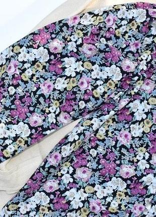 Vero moda дуже гарна легка натуральна блуза в квітковий принт на гудзиках5 фото