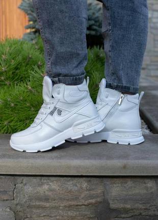 Белоснежные женские зимние кроссовки-ботинки nike1 фото