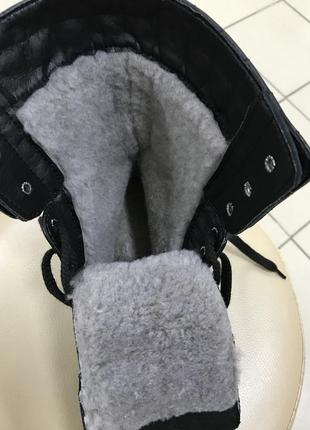 Ботинки зимние стёганые чёрные со шнурками5 фото