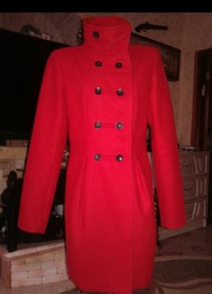 Фирменное пальто,весна осень.