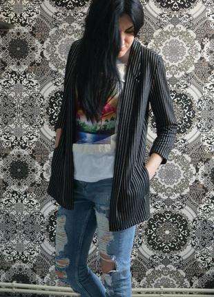 Модный черный пиджак, кардиган в полоску2 фото