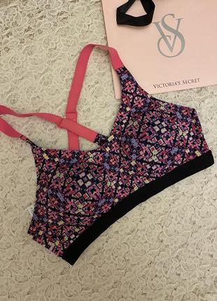 Різнокольоровий яскравий спортивний топ victoria’s secret 38b.