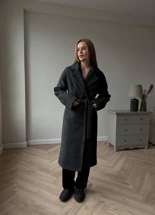 Женское трендовое пальто зима