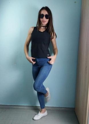 Майка для спорта.