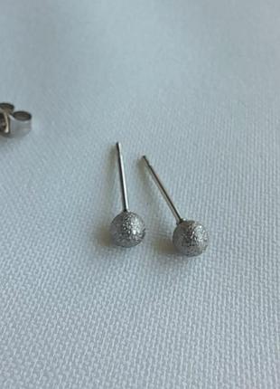 Медицинская сталь серьги гвоздики шарики