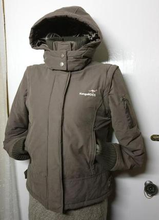 Вам буде комфортно і вільно взимку в цій куртці -жилетці