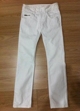 Супер красивые, благородные, нежные джинсы белого цвета. h&m