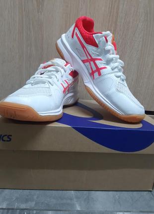 Asics кросівки