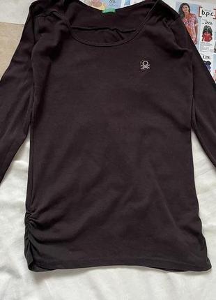 Коричнева кофтинка , реглан зі стразами від benetton