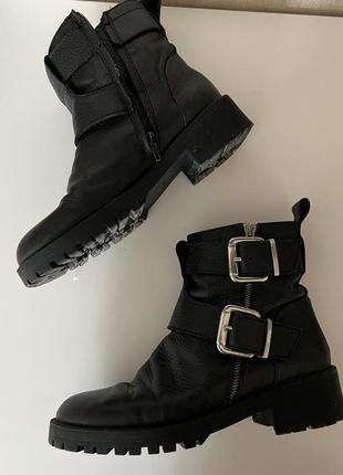 Ботинки zara