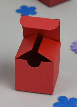 Коробочка 3,5х3,5х3,5 см, яскраво-червона (jupiter), з дизайнерського картону1 фото
