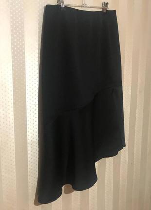 Красивая юбка миди с ассиметричным краем и разрезом от mint velvet