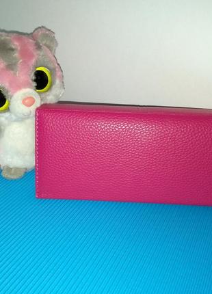 Женский прямоугольный розовый кошелек для карт, купюр и монет2 фото
