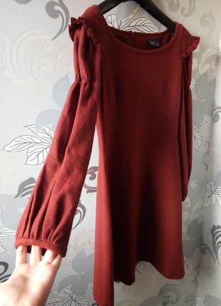 Теплое бордовое шерстяное платье марсала3 фото