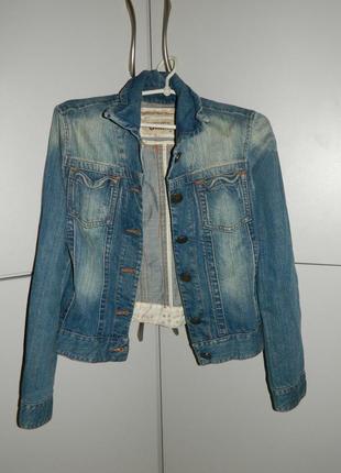 Р. 42-44 качественная женская джинсовая куртка италия umm