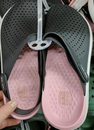 Крокси жіночі стильні тренд