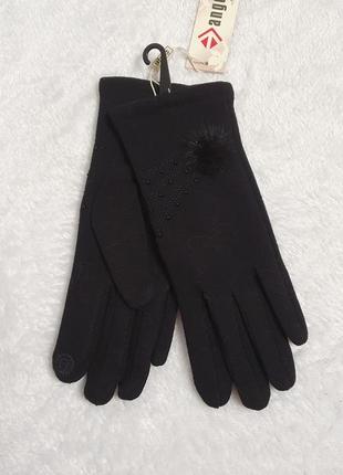 Трикотажные женские перчатки с сенсорным пальцем и декоративним елементом из бисера4 фото