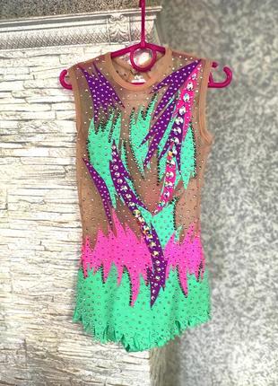 Новий купальник для художньої гімнастики