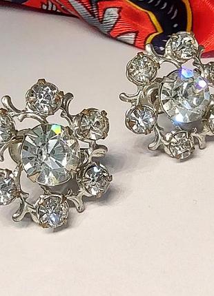 Вінтажні сережки на гвинтах