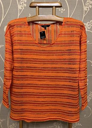 Очень красивая и стильная брендовая кофточка.