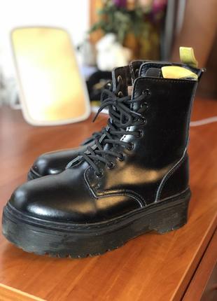 Ботінки dr.martens