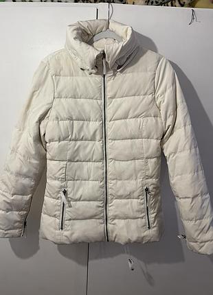 Бежива куртка від max mara