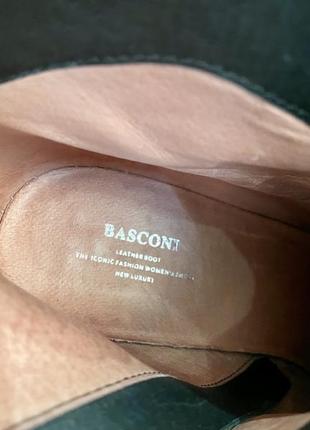 Жіноче взуття