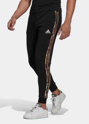 Новые спортивны штаны adidas essentials fleece,s-m