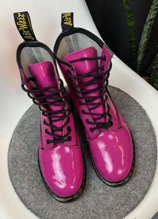 Оригінальні черевики dr. martens 1460 w patent leather10 фото