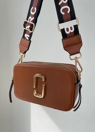 Женская коричневая сумка через плечо marc jacobs 🆕маленька сумка кросс боди