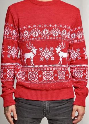 Новогодний вязаный свитер с оленями1 фото