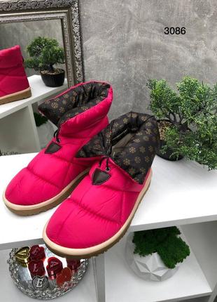 Женские дутики