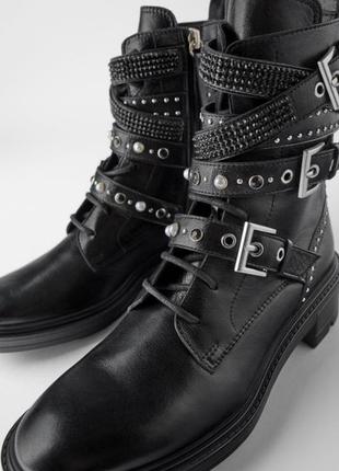 Ботинки zara
