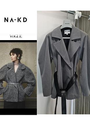 Пиджак с креативным дизайном рукава