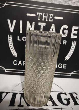 Ваза качественная, стеклянная. винтаж ссср