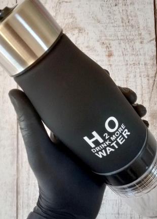 Универсальная спортивная бутылка для воды и напитков с цитрусовой соковыжималкой 650 мл черная (живые фото)