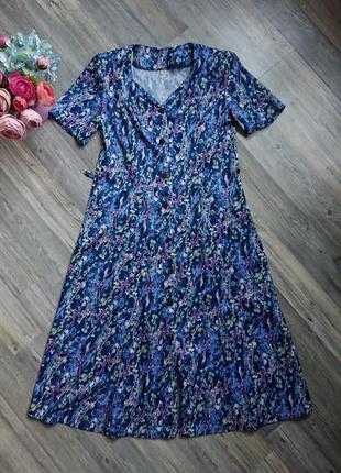 Женское винтажное платье в цветы на пуговицах р.44 /46