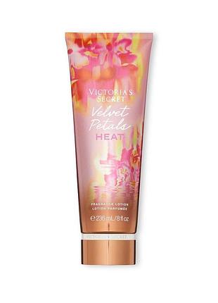 Лосьон для тела victoria's secret hand & body lotion velvet petals heat