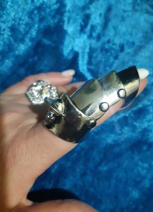 Большие перстные кольца, стразы аврора6 фото