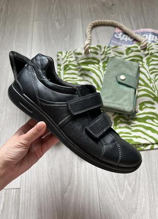 Кожаные кроссовки ecco