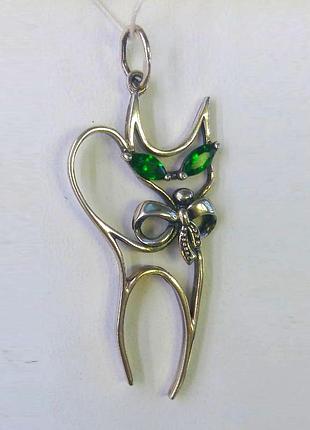 Кулон кот из серебра с зелеными глазками