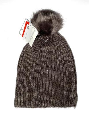 Шапка для дівчини темно коричневого кольору з помпоном з люрексовою ниткою//бренд: с&а //one size
