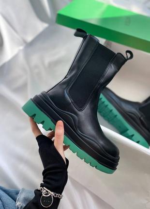 Bottega veneta green  no logo, шкіряні черевики на флісі, кожаные ботинки на флисе1 фото