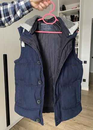 Желетка  з капюшоном, тепла, zara